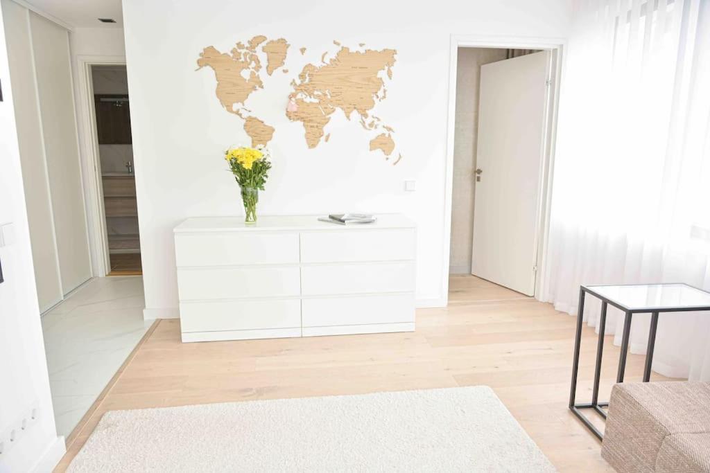 Kalevi Panorama Apartment Tallinn Ngoại thất bức ảnh